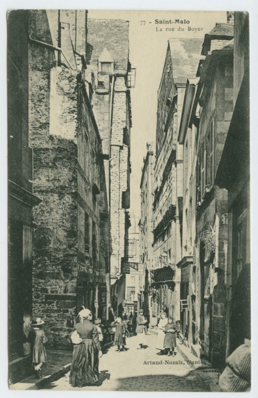 Carte postale ancienne 77  Saint-Malo - La Rue du Boyer.