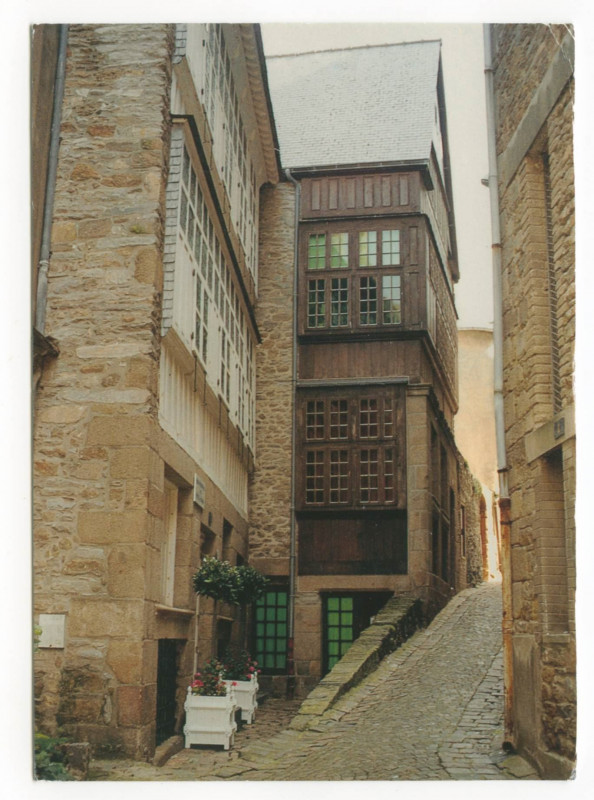 Carte postale ancienne Saint-Malo Cité corsaire - La Rue Pélicot. (Texte)