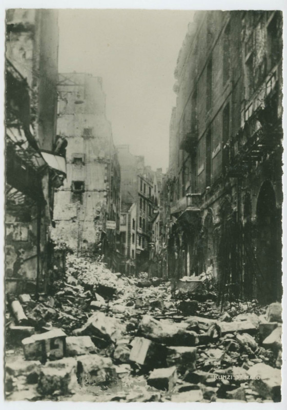 Carte postale ancienne 6  Saint-Malo - Rue Porcon