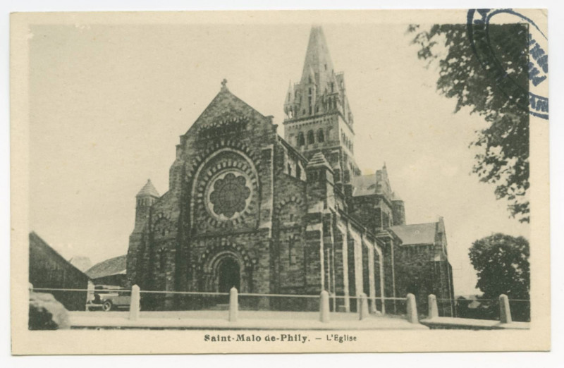 Carte postale ancienne Saint-Malo-De-Phily. - L'Eglise