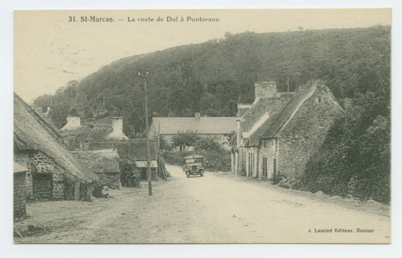Carte postale ancienne 31. St-Marcan. - La route de Dol à Pontorson