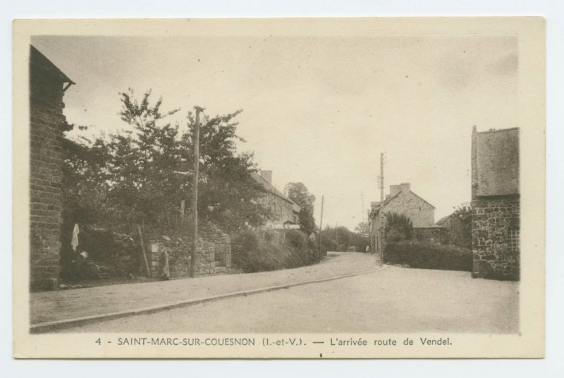 Carte postale ancienne 4. Saint-Marc-Sur-Couesnon (I.-et-V.). -  L'arrivée route de Vendel.