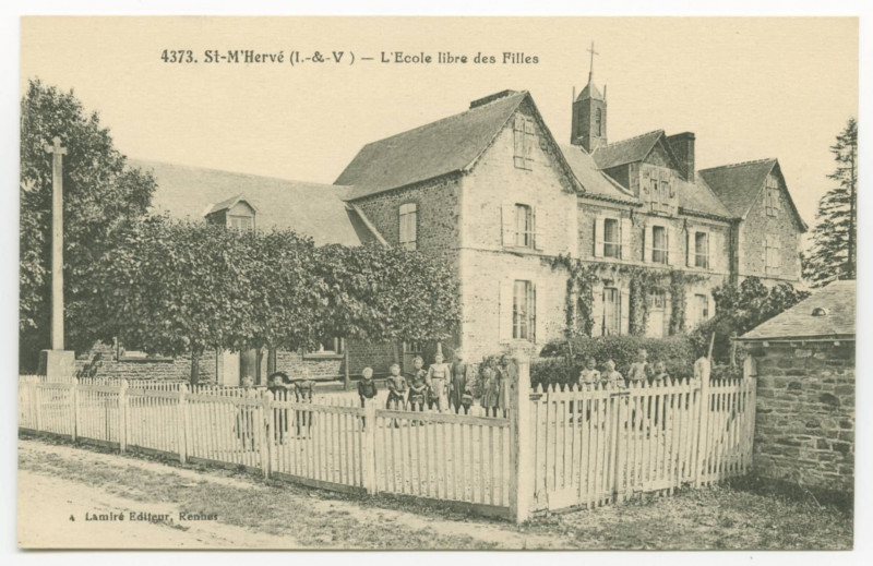 Carte postale ancienne 4373 -St-M'Hervé (I.-et-V.) - L'Ecole libre des Filles.