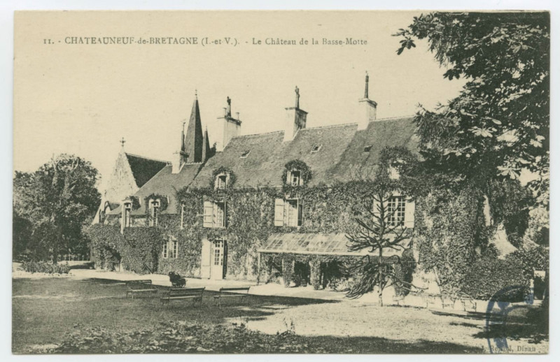 Carte postale ancienne 11. - Chateauneuf-de-Bretagne (I.-et V.). - Le Château de la Basse-Motte.