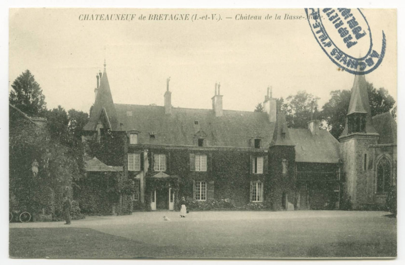 Carte postale ancienne Chateauneuf-de-Bretagne (I.-et V.) -  Château de la Basse-Motte.