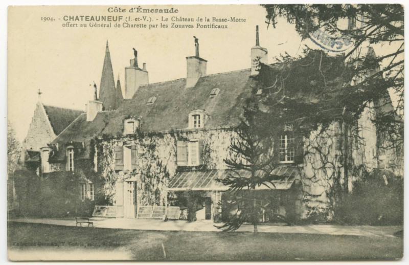 Carte postale ancienne 1904. - Chateauneuf (I.-et-V.). - Le Château de la Basse-Motte offert au Général de Charette par les Zouaves Pontificaux.