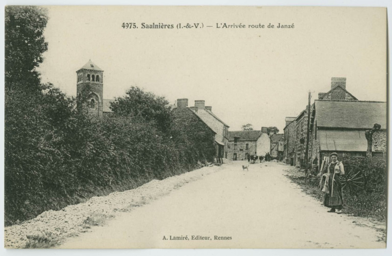 Carte postale ancienne 4975. - Saulnieres (I.-&-V.) -L'Arrivée Route de Janzé.
