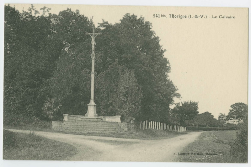 Carte postale ancienne 541bis. Thorigne (I.-&-V.) - Le Calvaire