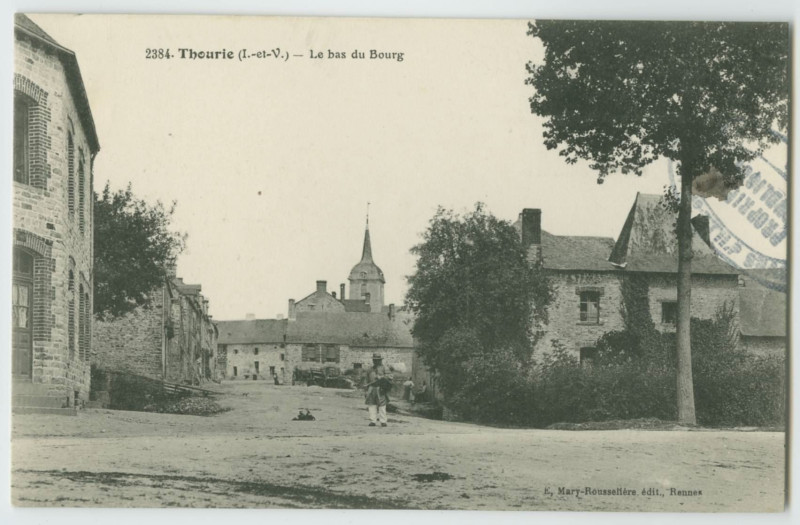 Carte postale ancienne 2384. Thourie (I.-et-V.) -Le bas du Bourg.