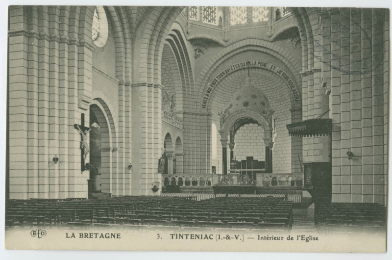 Carte postale ancienne 3. Tinteniac (I.-&-V.) - Intérieur de l'Eglise