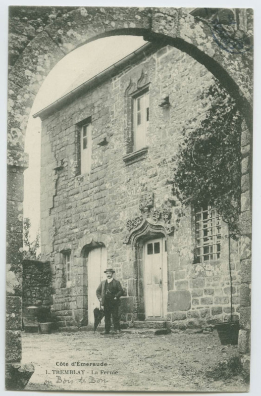 Carte postale ancienne Côte d'Emeraude - 1.Tremblay - Vieille ferme.