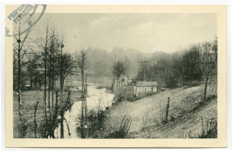 Carte postale ancienne 7. - Vieux-Vy-Sur-Couesnon. La Vallée au Moulin du Pont