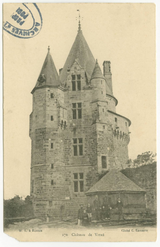 Carte postale ancienne 176. Château deVitré.