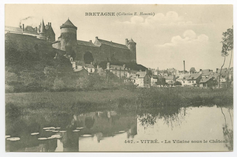 Carte postale ancienne 467. Vitré   - La vilaine sous le château.