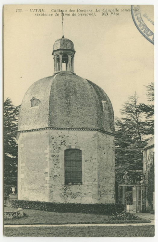 Carte postale ancienne 133.- Vitré.  Château des Rochers - La chapelle (ancienne résidence de Mme de Sévigné). Nd Phot.