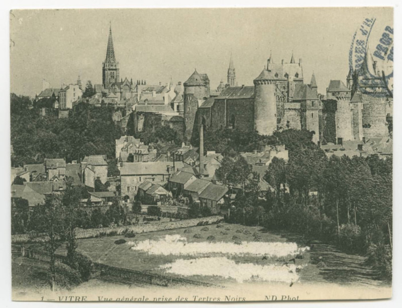 Carte postale ancienne 52 Vitré .- Vue génerale prise des Tertres noirs