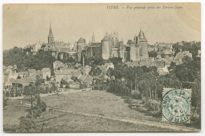 Carte postale ancienne Vitré .- Vue génerale prise des Tertres noirs