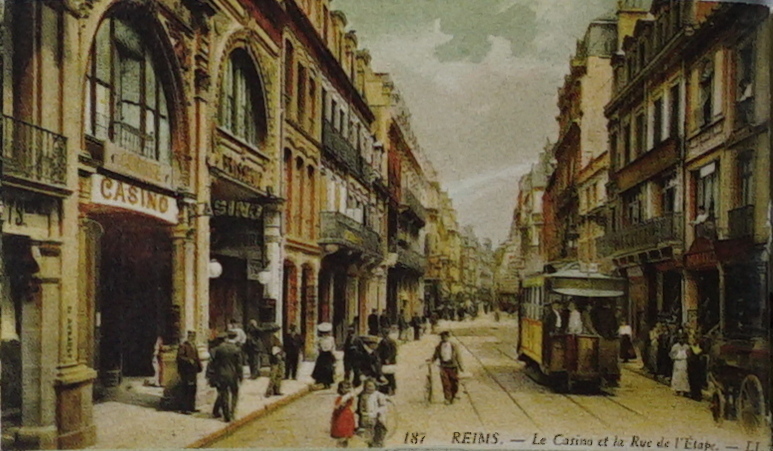 Carte postale ancienne Reims rue de l'étape 08409