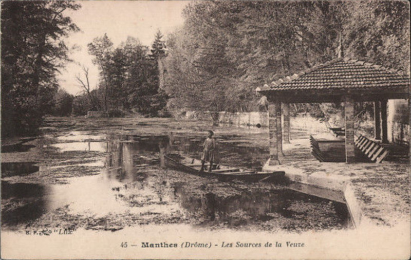 Carte postale ancienne Manthes (Drôme) - Les Sources de la Veuze