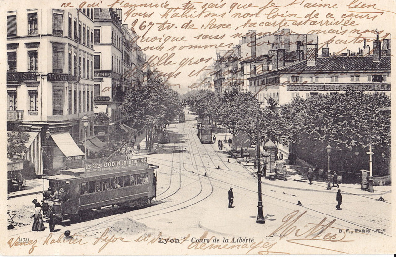 Carte postale ancienne Bf 970 - Lyon - Cours de la Liberté à Lyon 3e Arrondissement