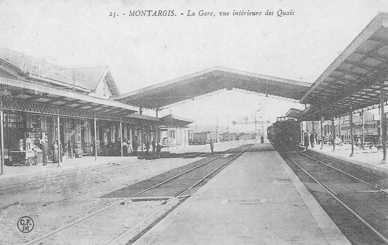 Carte postale ancienne Gare-de-Montargis-Carte-Postale-2
