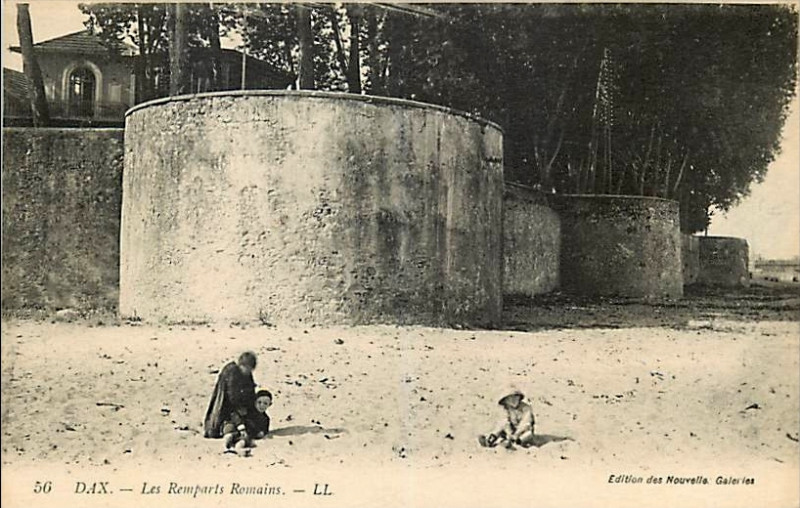 Carte postale ancienne Dax (Landes) - Ramparts Gallo-Romains 3