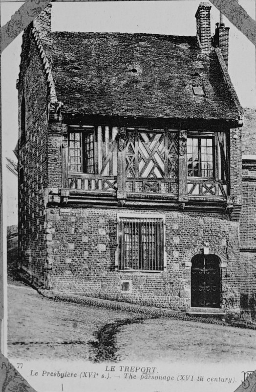 Carte postale ancienne Cpa album 10 1005181 treport (presbytere)