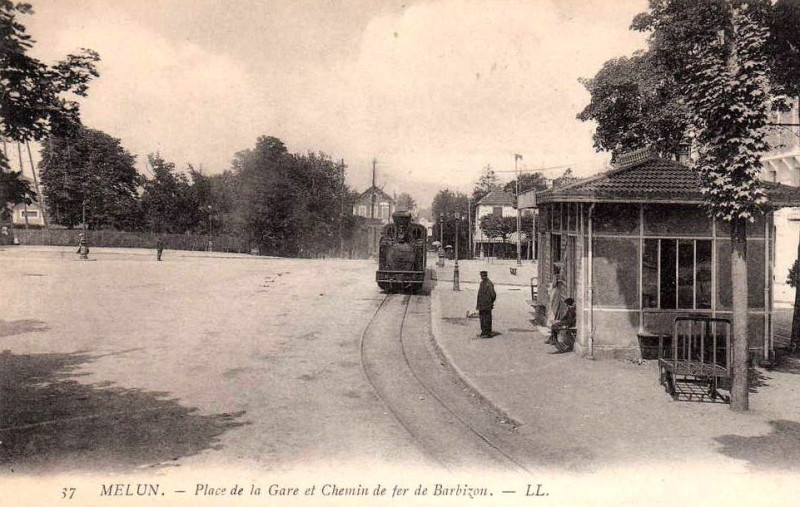 Carte postale ancienne Melun (77), la gare Tsm
