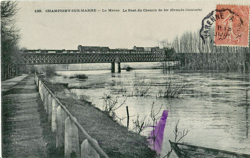 Carte postale ancienne Ac 139 - Champigny Sur Marne - La Marne - Le Pont du Chemin de fer (Grande Ceinture)