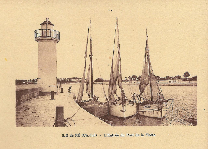 Carte postale ancienne Ile de Ré-Fr-17-le port de La Flotte-1