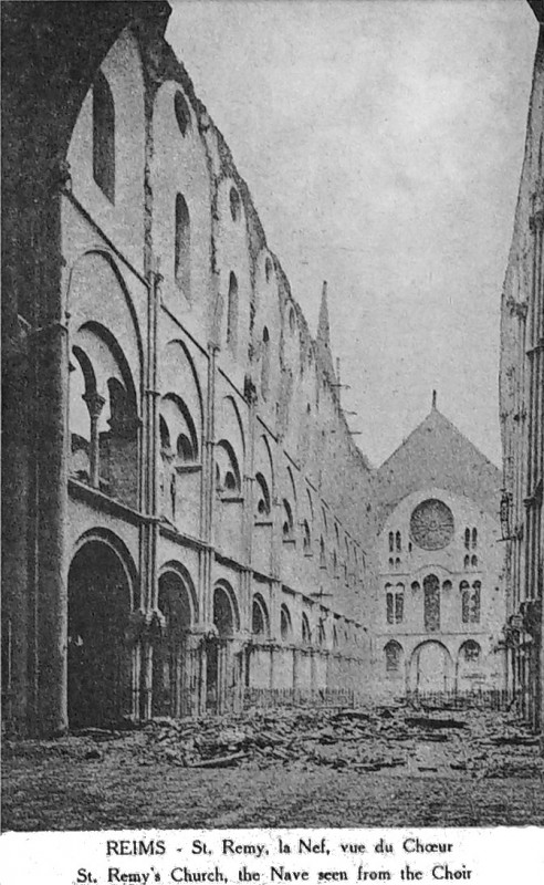 Carte postale ancienne Basilique st remi reims 1GM nef 298