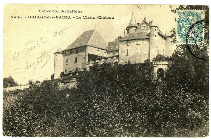 Carte postale ancienne Isère Uriage-les-Bains Le Vieux Château