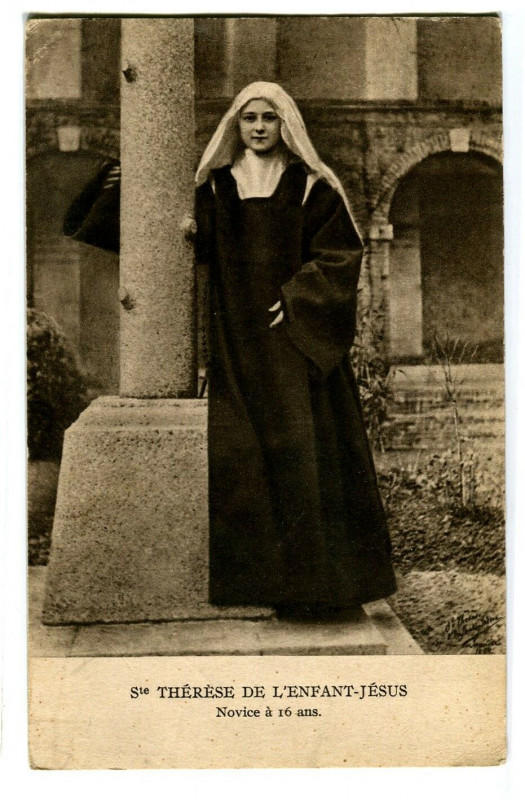 Carte postale ancienne Personnage Célèbre Religieux Thérèse de l'Enfant-Jésus Novice à 16 ans