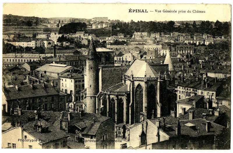 Carte postale ancienne Vosges Epinal Vue générale prise du Château à Épinal