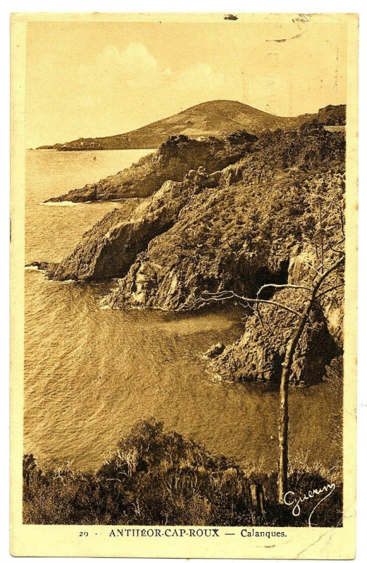 Carte postale ancienne Var Anthéor Cap-Roux Les Calanques