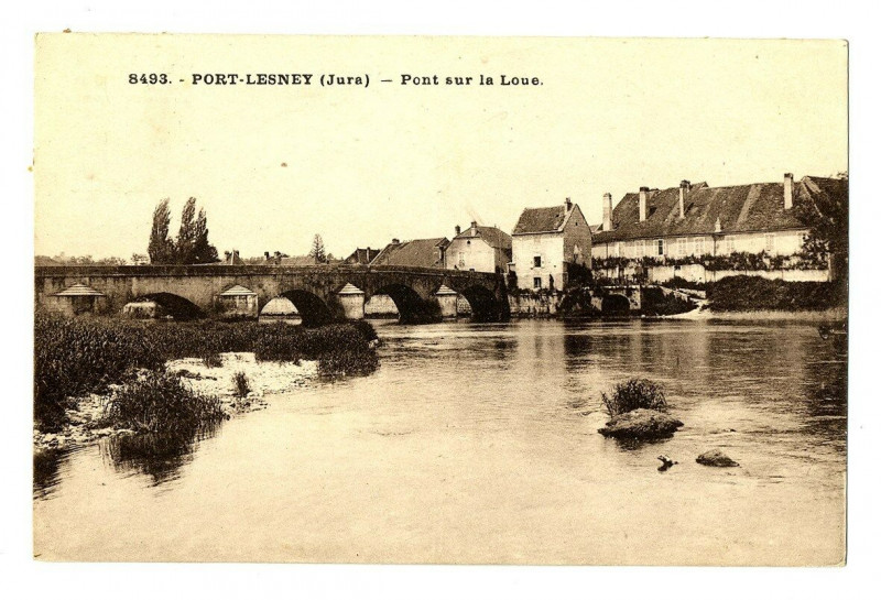 Carte postale ancienne Jura Port-Lesney Pont sur la Loue à Port-Lesney