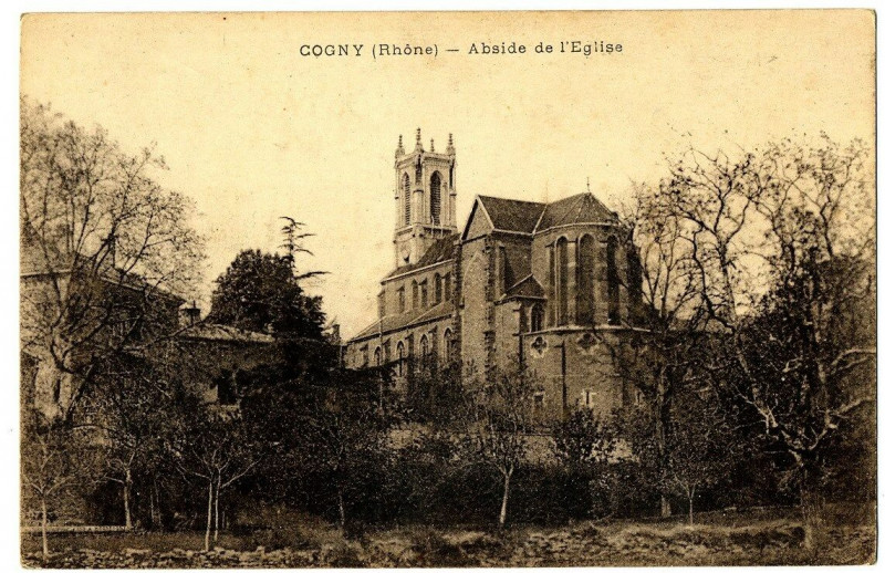 Carte postale ancienne Rhône Cogny Abside de l'Eglise à Cogny
