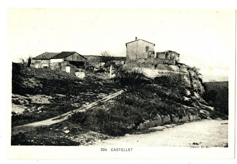 Carte postale ancienne Alpes de Haute-Provence Castellet
