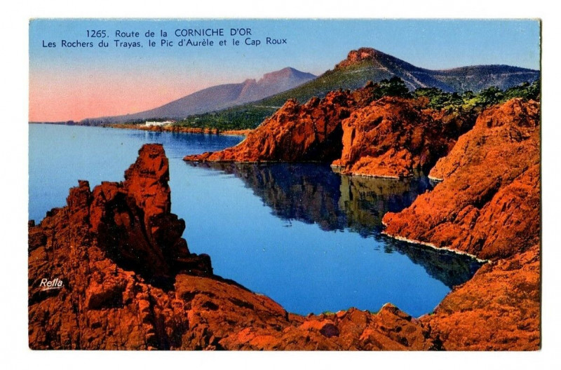 Carte postale ancienne Var Route de la Corniche d'Or Les Rochers du trayas Pic d'aurèle