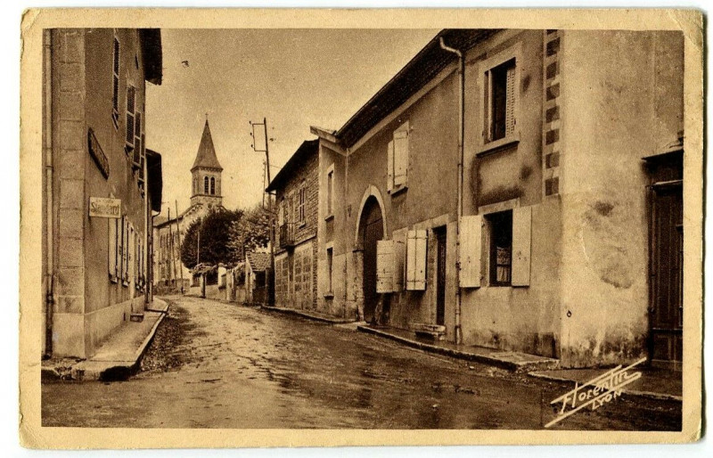 Carte postale ancienne Ain Le Mas-Rillier par Miribel Sanctuaire de N.D du Sacré-Coeur à Miribel