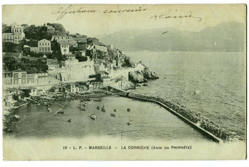 Carte postale ancienne Bouche-du-Rhône Marseille La Corniche Anse du Prophète à Marseille