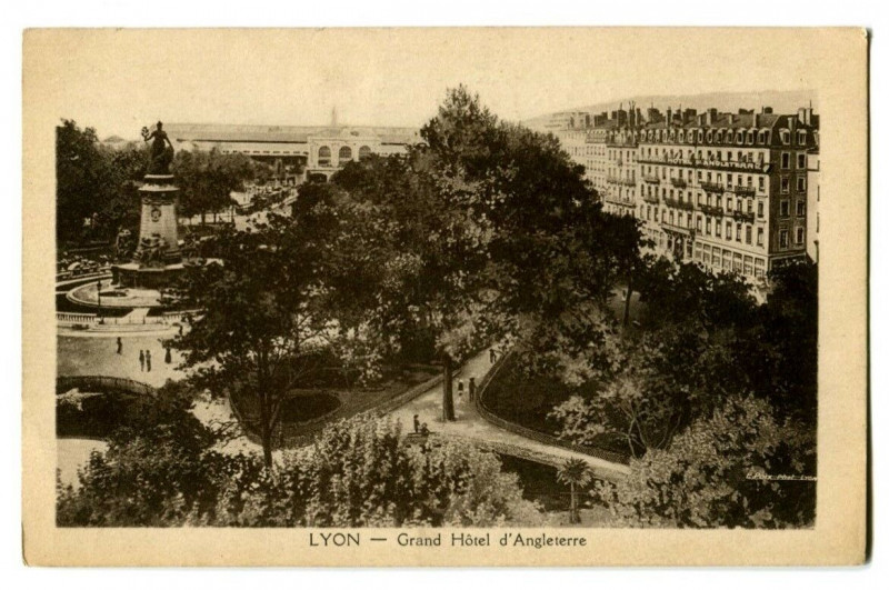 Carte postale ancienne Rhône Lyon Grand Hôtel d'Angleterre à Lyon