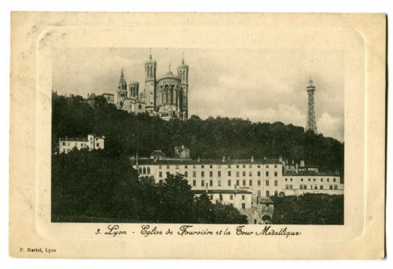 Carte postale ancienne Rhône Lyon Eglise de Fourvière et la Tour Métallique à Lyon
