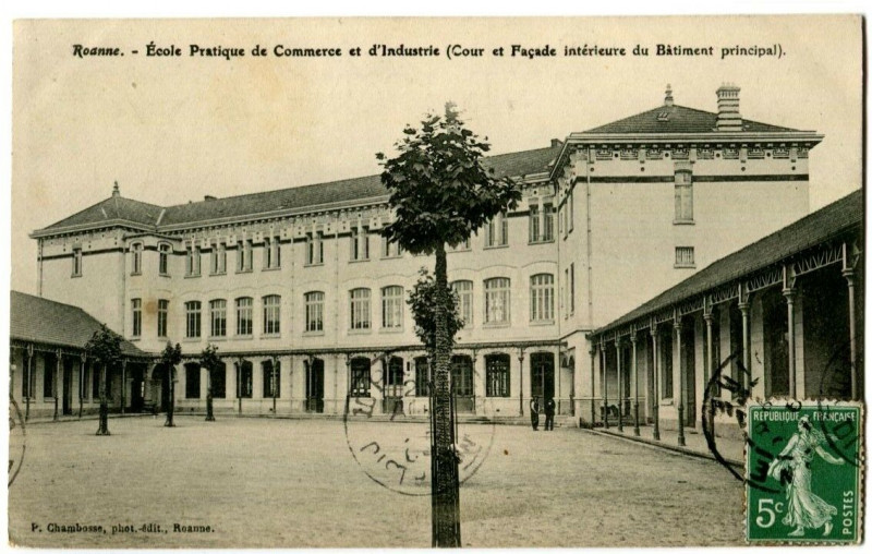 Carte postale ancienne Loire Roanne Ecole Pratique de Commerce et d'Industrie à Roanne