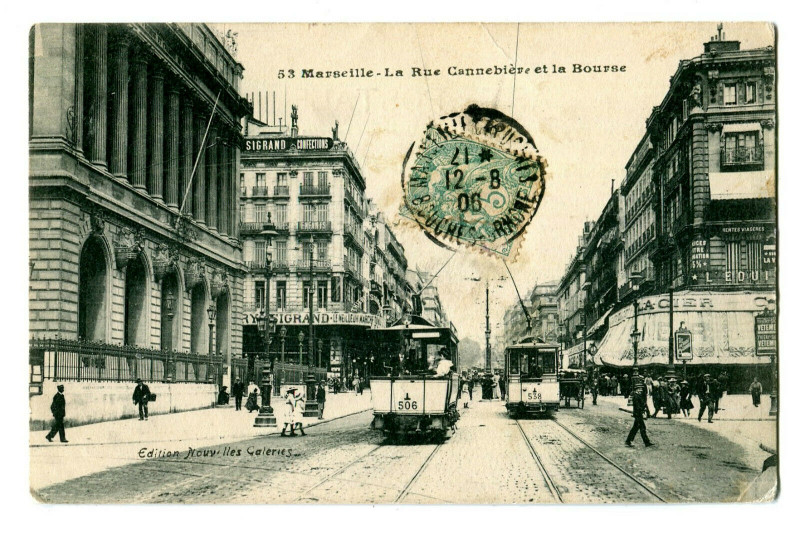 Carte postale ancienne Bouche du Rhône Marseille La Rue Cannebière et la Bourse animé tram à Marseille