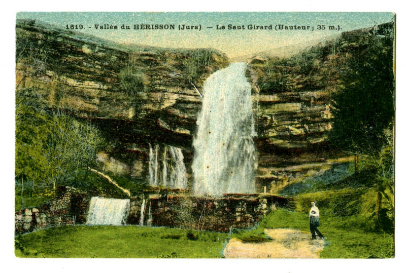 Carte postale ancienne Jura Vallée du Hérisson Le saut Girard animé