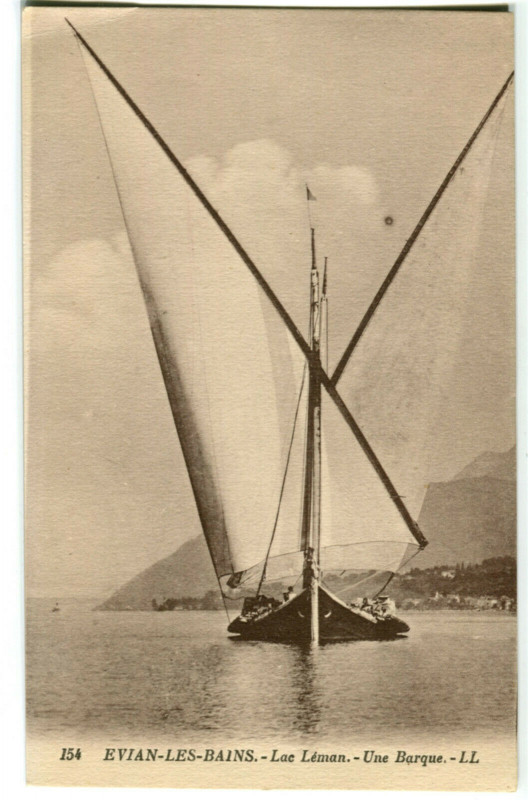 Carte postale ancienne Haute-Savoie Evian-les-Bains Lac Léman Une Barque animé à Évian-les-Bains