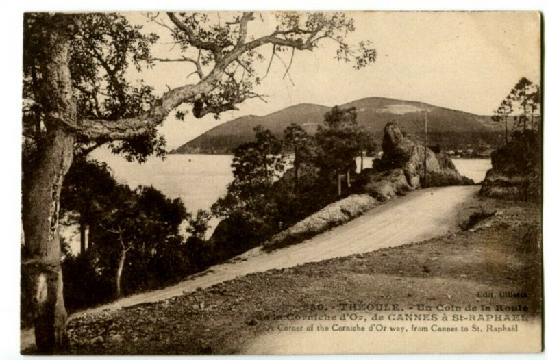 Carte postale ancienne Alpes-Maritimes Théoule un coin de la route de la Corniche d'Or