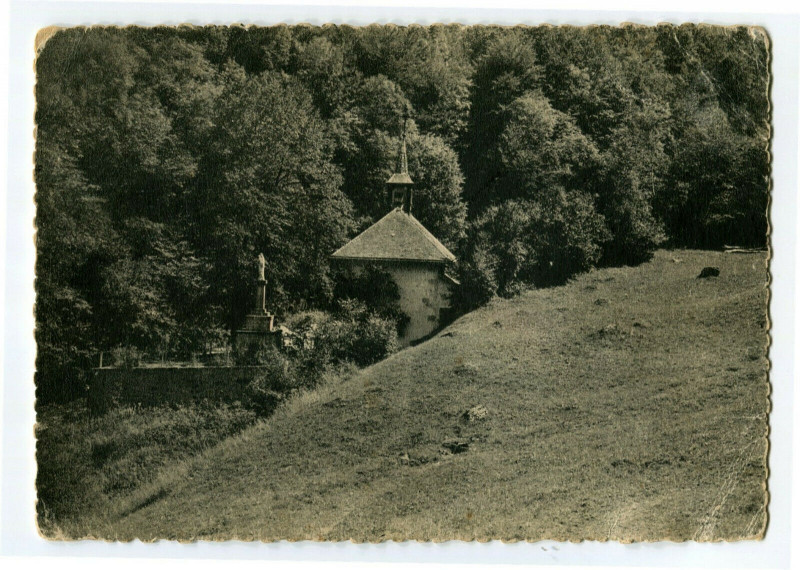 Carte postale ancienne Savoie Bauges Chapelle Notre-Dame de Bellevaux la Sainte Fontaine