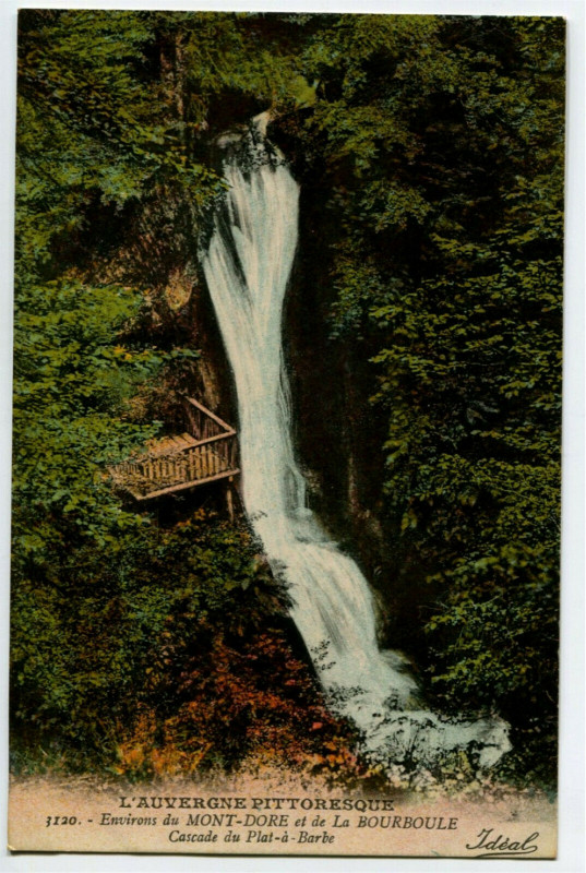 Carte postale ancienne Auvergne Environs du Mont-Dore et de la Bourboule Cascade du Plat-à-Barbe à Mont-Dore